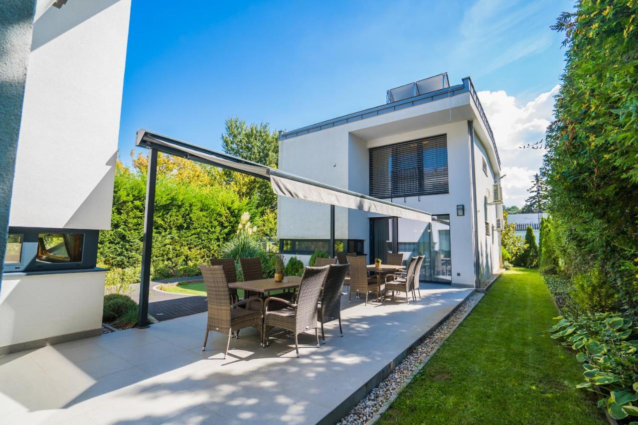 Silver Lodge Siófok Exteriör bild