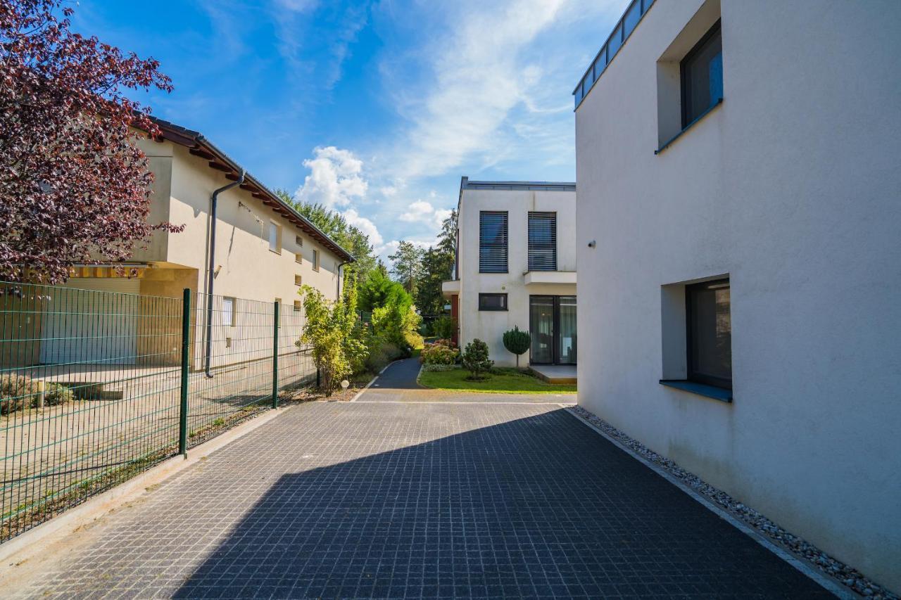 Silver Lodge Siófok Exteriör bild