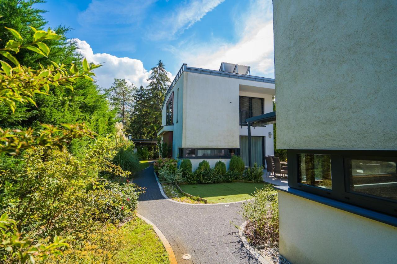 Silver Lodge Siófok Exteriör bild